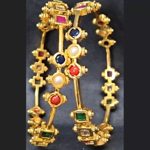 BANGLES