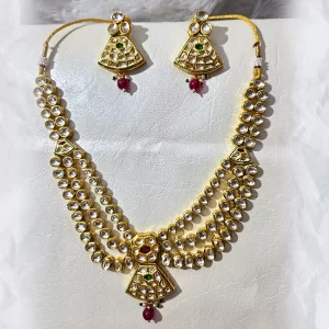 RUBY GREEN NECKLASE